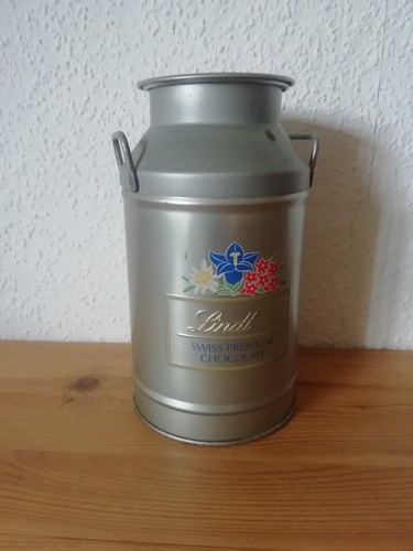 Milchkanne von lindt swiss - milchkanne,